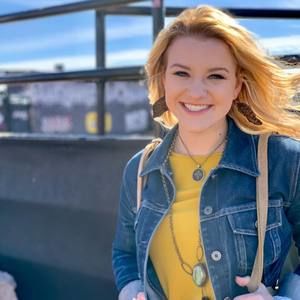 Meet your Posher, Molly